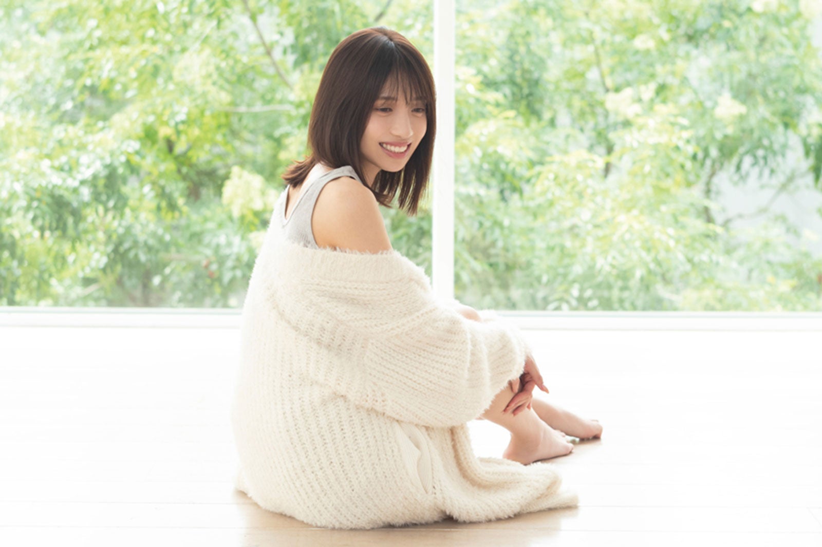 新雑誌『VOICE VISTA magazine』（講談社）に登場する花宮初奈（撮影：佐藤裕之）