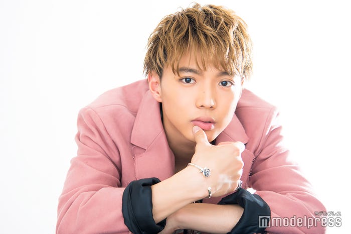 佐藤大樹(C)モデルプレス
