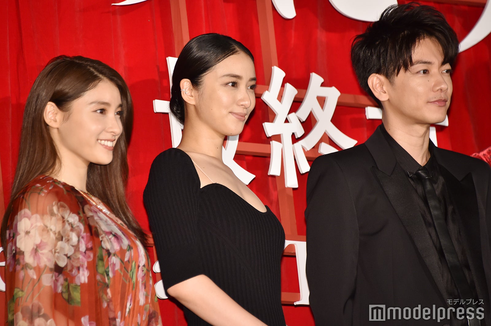 土屋太鳳、武井咲、佐藤健（C）モデルプレス