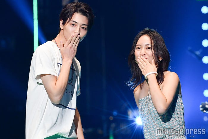 高杉真宙、岡田結実 (C)モデルプレス