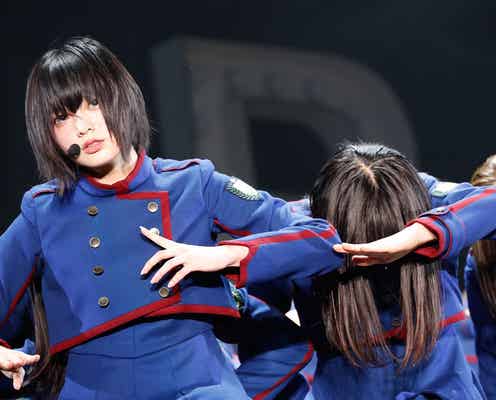 【欅坂46デビュー1周年記念ライブレポ】“坂組”の絆はこれからも…凄みを増した!涙もあった!サプライズ発表も<セットリスト>