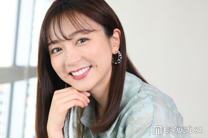 フジ佐久間みなみアナ、週3ジム・むくみ対策で徹底ボディメイク 肌荒れ悩み改善の理由明かす【1stフォトブック「みなみから」インタビュー前編】