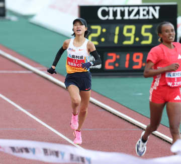 衝撃初マラソン日本新の矢田みくに「すごくビックリ」「ロス五輪は夢じゃなくて目標です」【一問一答】