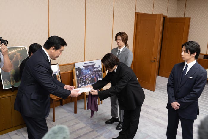 馳浩氏、神宮寺勇太、三宅健、北山宏光(提供画像)