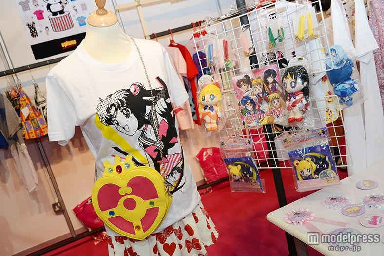 「SPINNS（スピンズ）」ブース