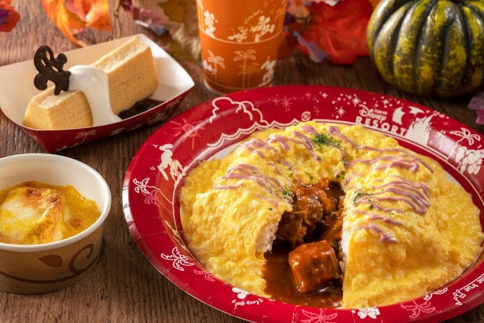 「グランマ・サラのキッチン」のスペシャルセット1780円。オムライスとパンプキングラタン、バウムクーヘン、ドリンクのセットです