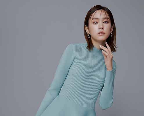 桐谷美玲、息子からプレゼントされた指輪披露 卒園式コーデも