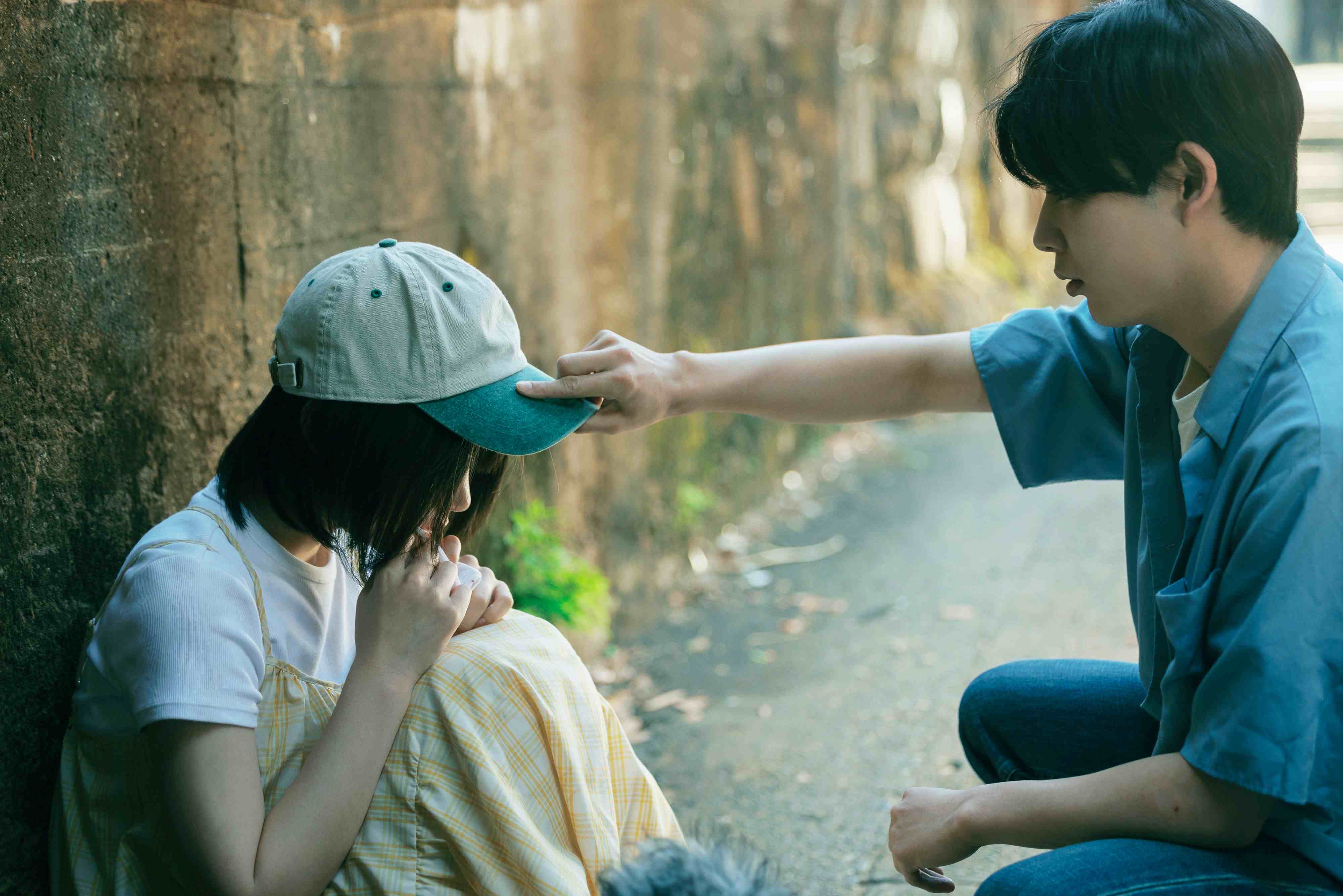 なにわ男子・長尾謙杜、當真あみを優しく見つめる 話題の“感涙シーン”解禁【おいしくて泣くとき】