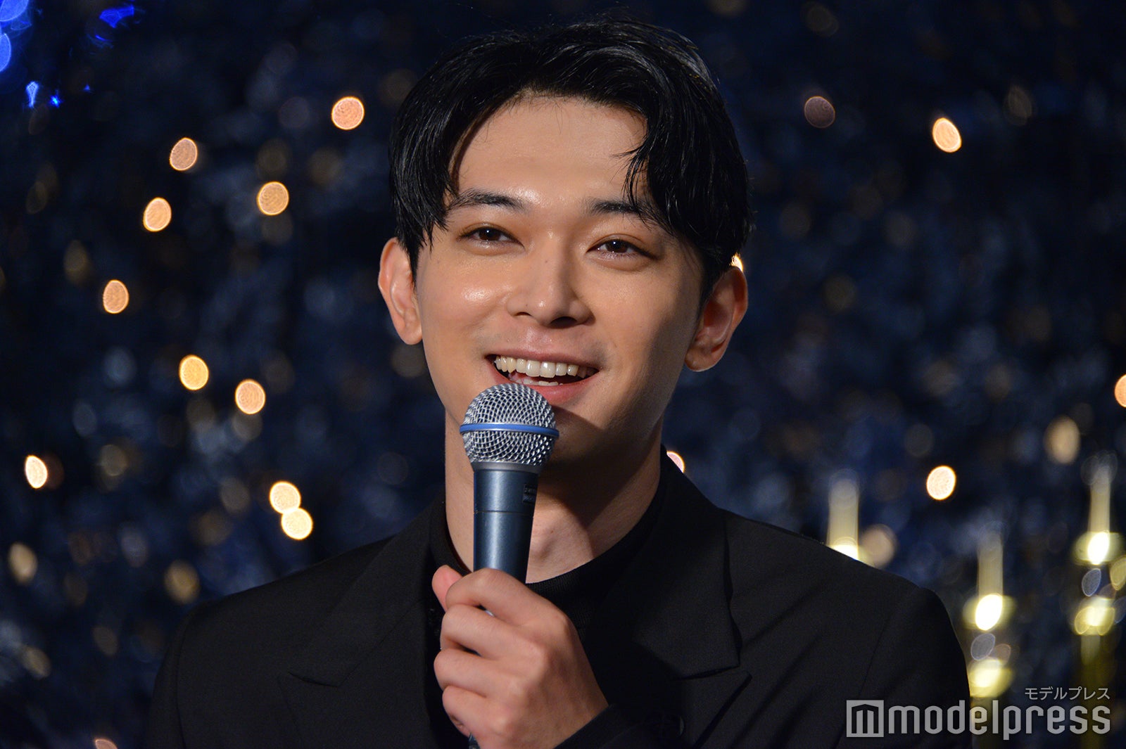 吉沢亮（C）モデルプレス