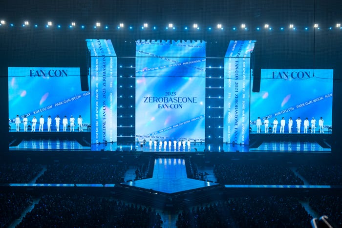 「2023 ZEROBASEONE FAN-CON」(C)WAKEONE