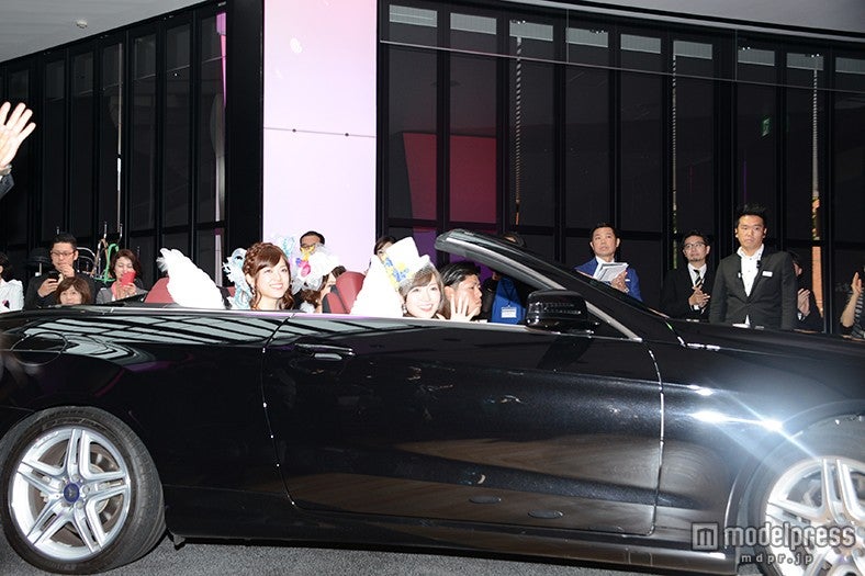 ベンツで来場した乃木坂46メンバー