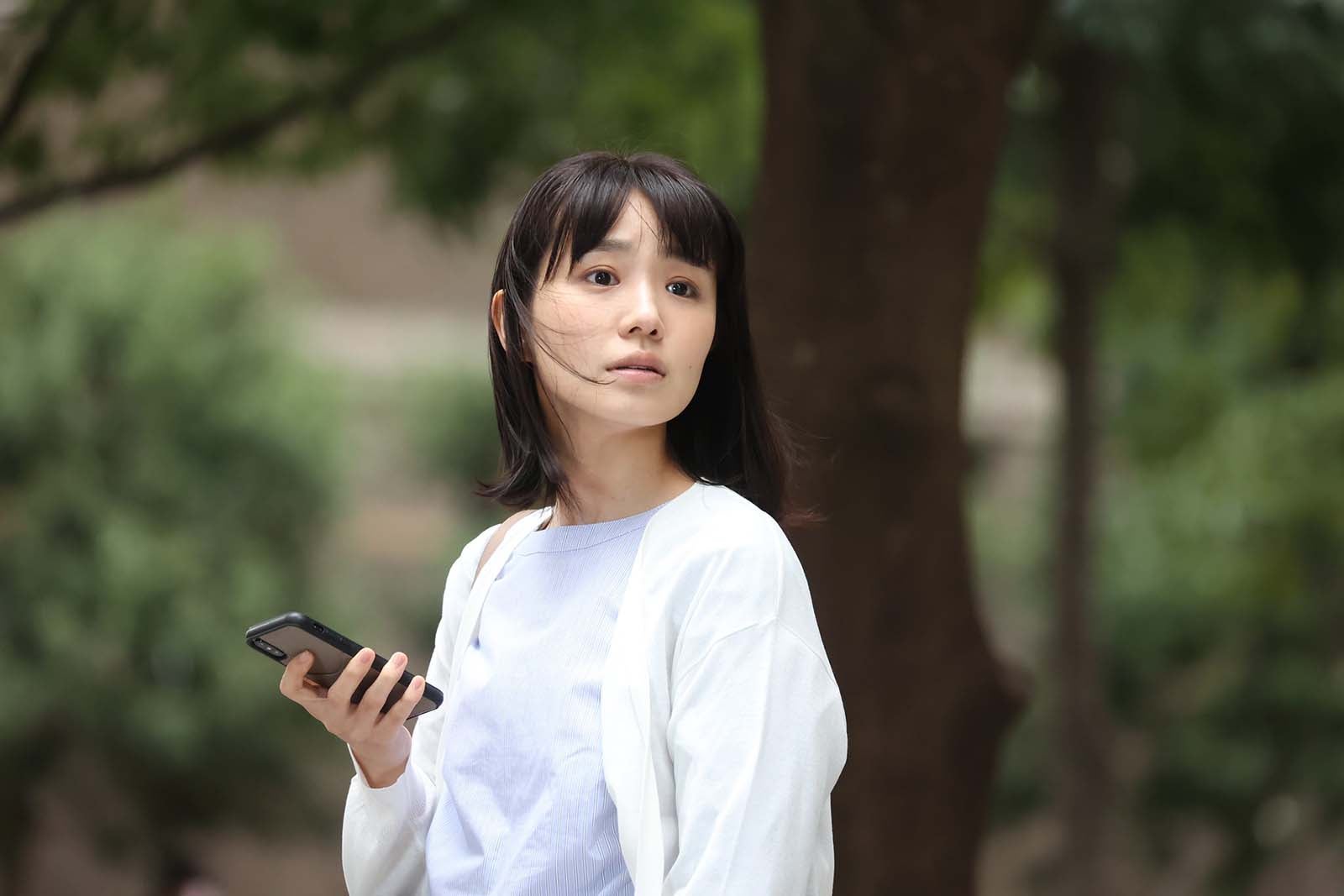 奈緒「あなたがしてくれなくても」第4話より（C）フジテレビ