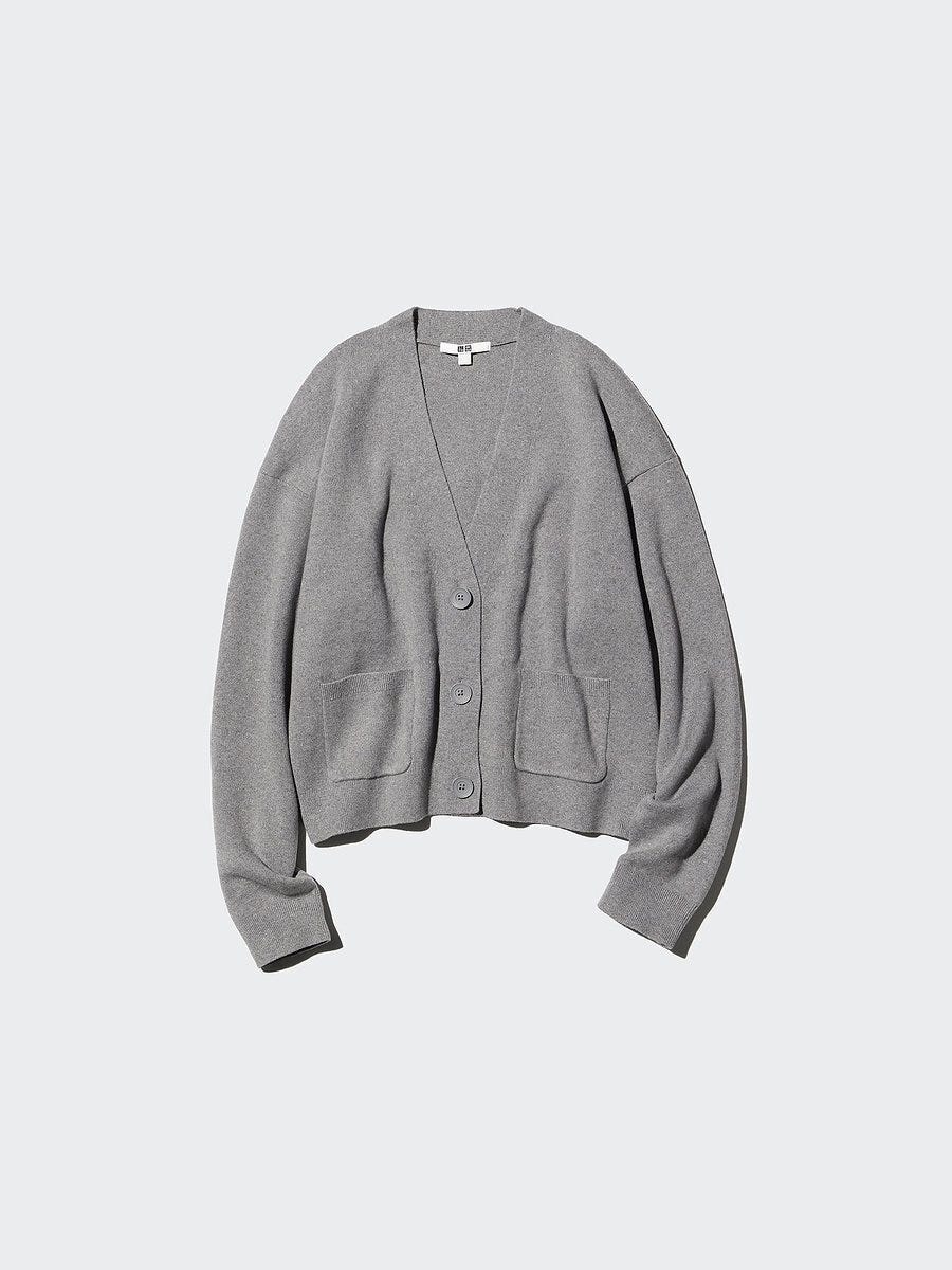 ユニクロのスムースコットンVネックショートカーディガン