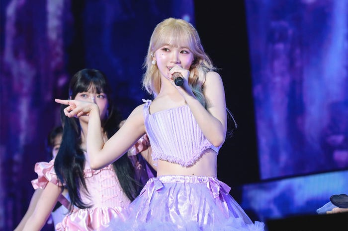 KIM CHAEWON(P)&(C) SOURCE MUSIC