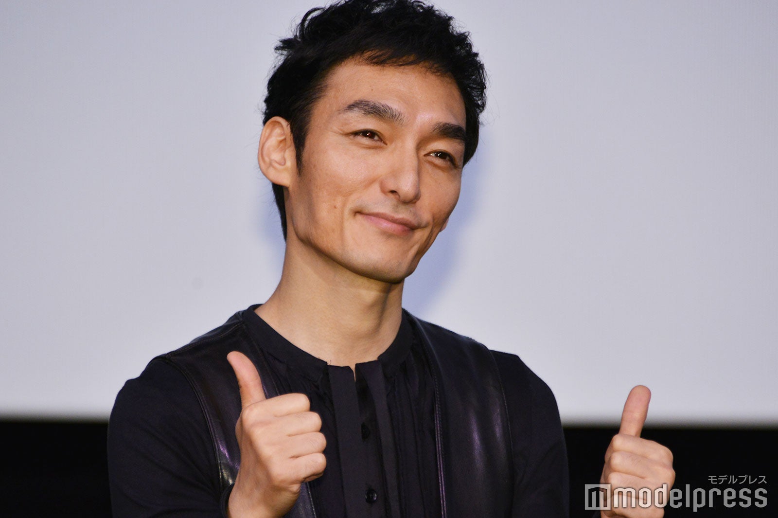 草なぎ剛（C）モデルプレス