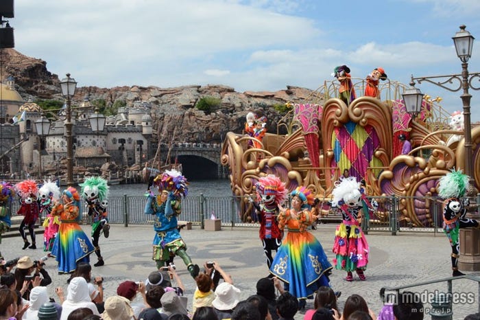 ディズニーシー「ハロウィーン・デイドリーム ―スケルトンズ・サプライズ」