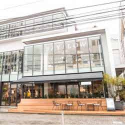 BAYFLOW初カフェ＆ヨガスタジオ併設新店舗／画像提供：アダストリア