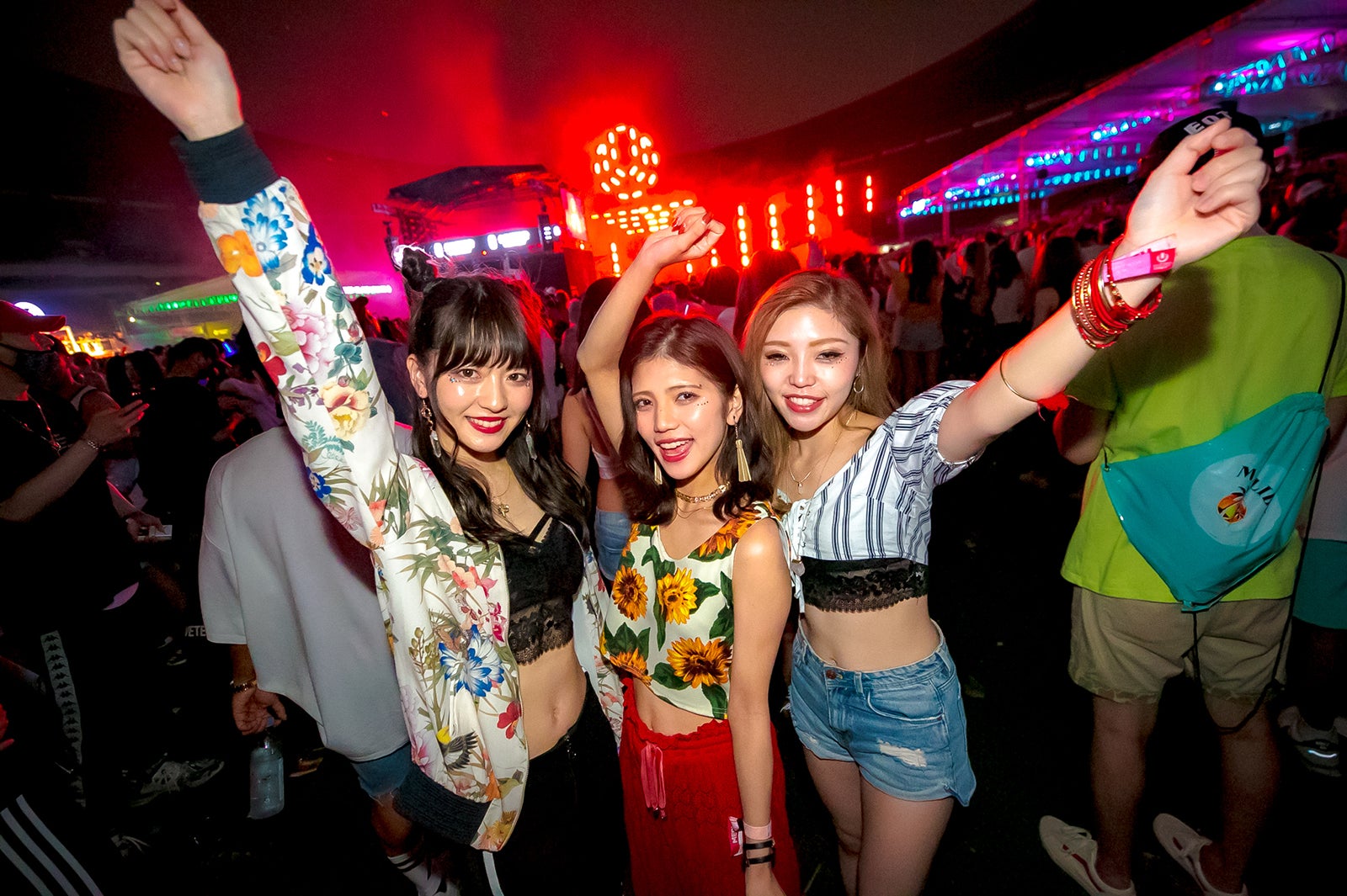 夜のメインステージ（提供写真）