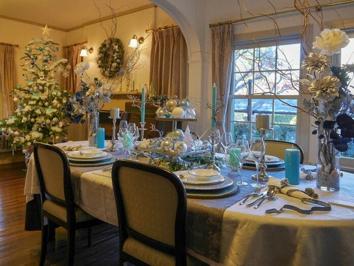 山手111番館のクリスマス装飾の様子(2017年12月5日撮影)