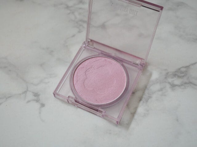 デイジードール「パウダー