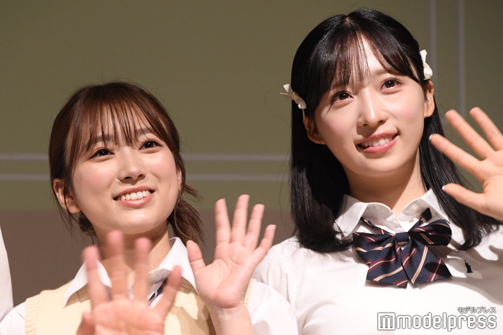 矢吹奈子、小栗有以（C）モデルプレス