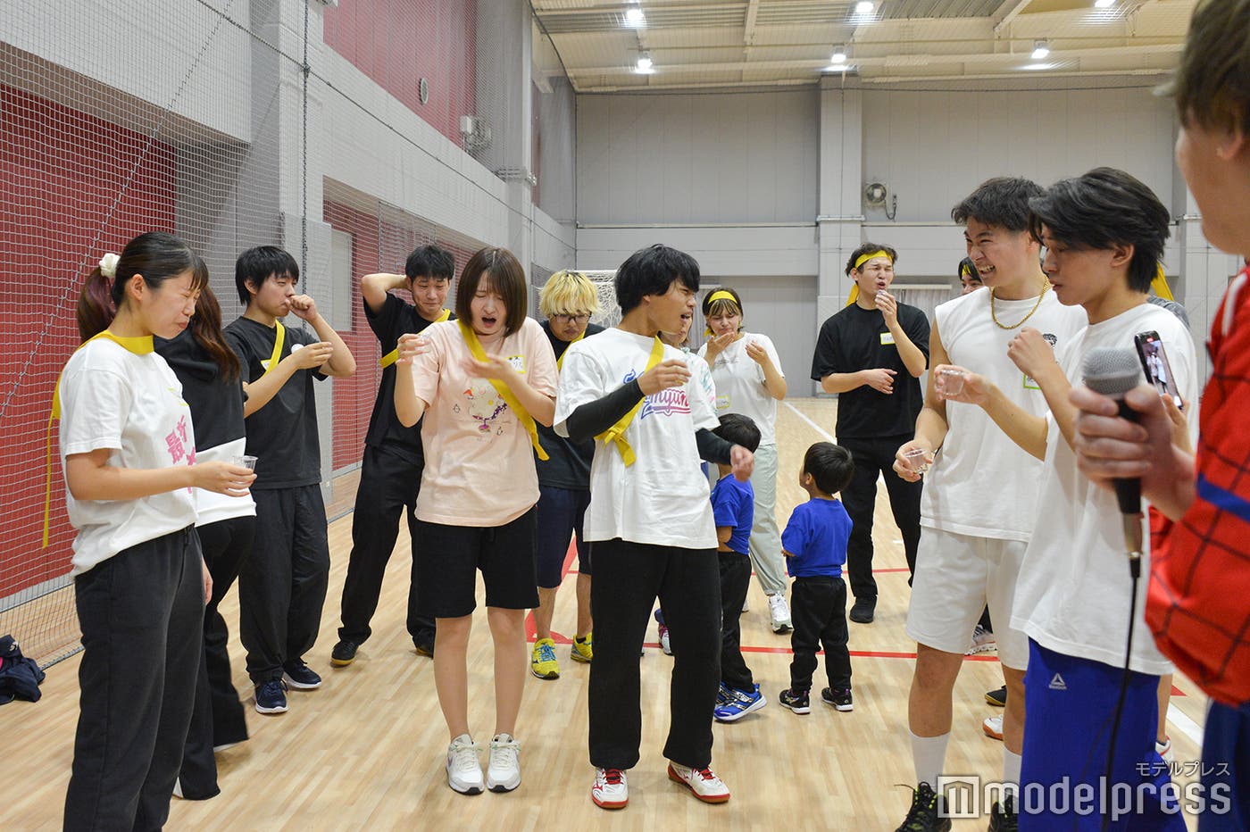 ノニジュースで罰ゲーム(C)モデルプレス