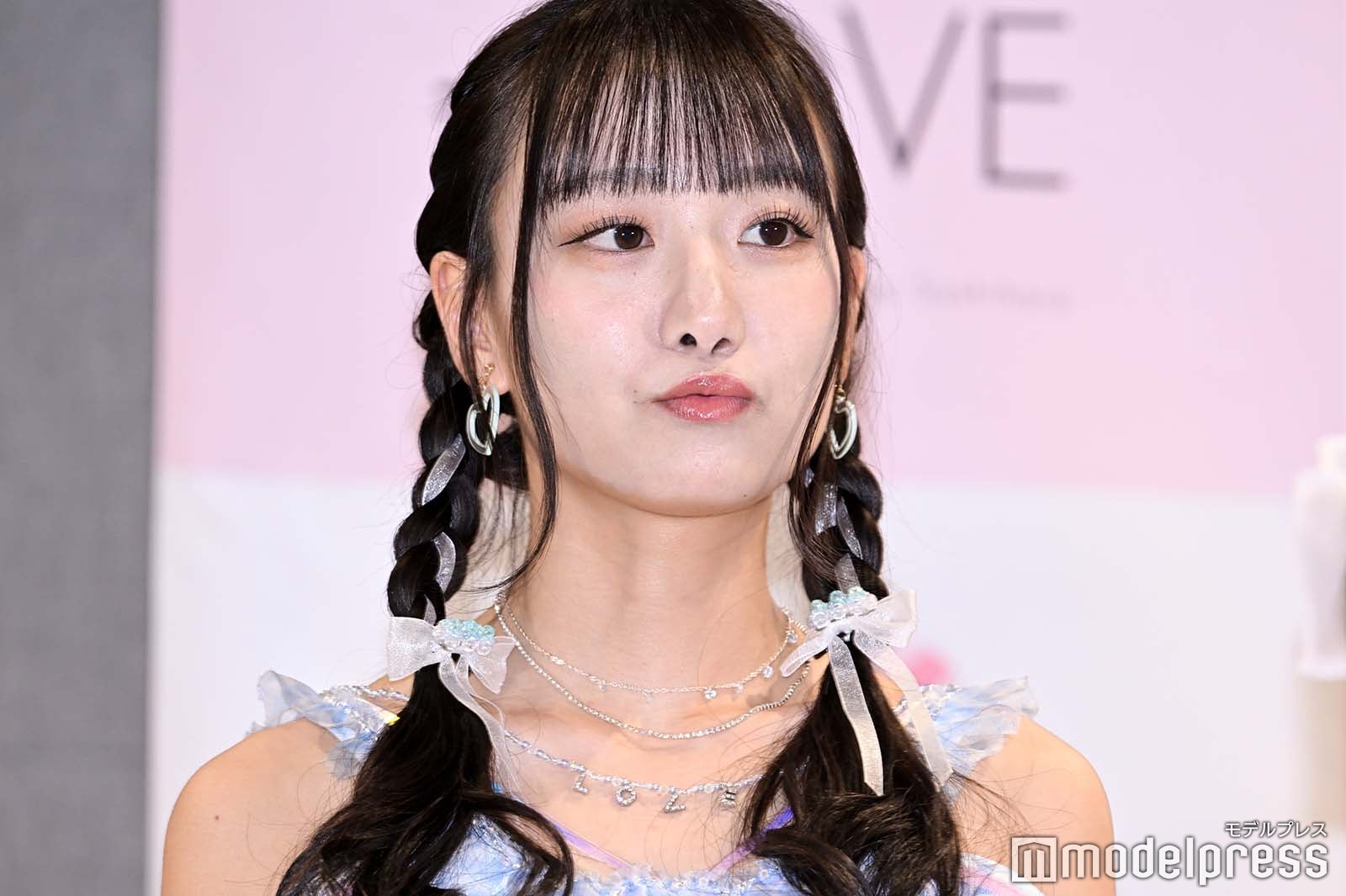 【激レア】=LOVE　直筆　大判生写真　野口衣織　高松瞳　瀧脇笙古 Yahoo!オークション -「瀧脇笙古」の落札相場・落札価格