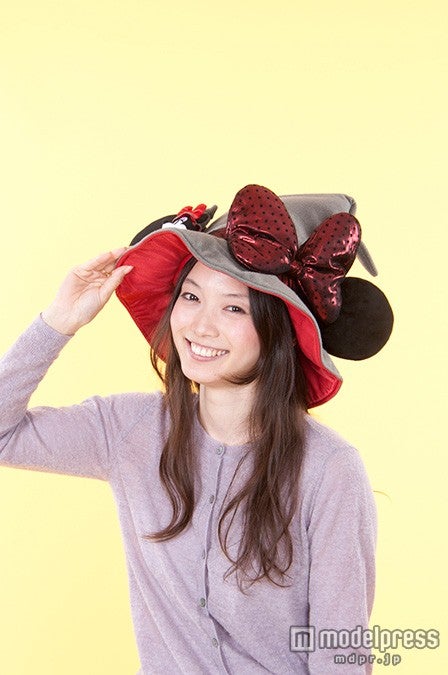 2パーク共通：ファンキャップ￥2800（C）Disney