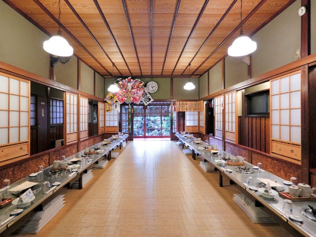 column_abff334def9ea6ab8fd82b9e6f13e561.