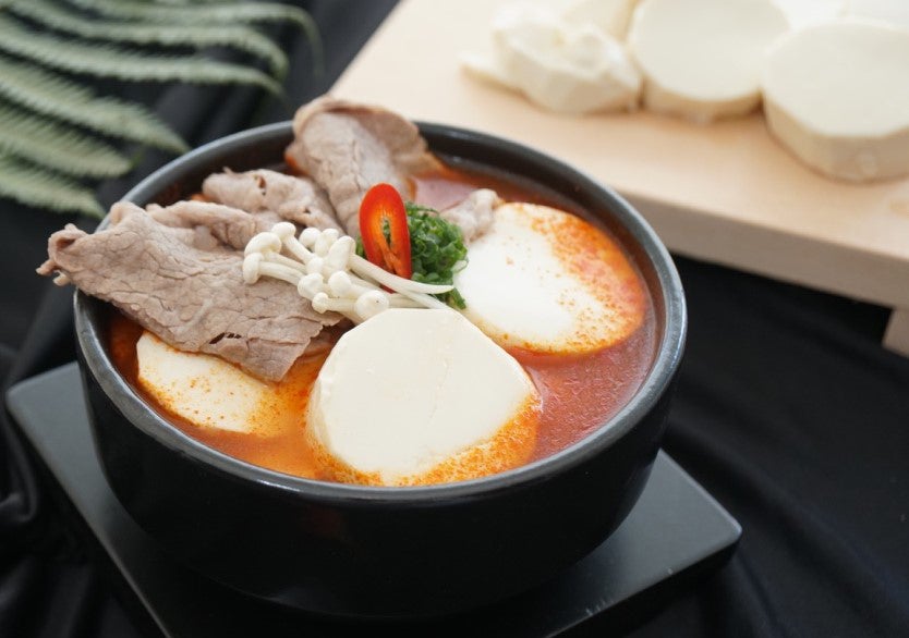 スンドゥブ＄13.99／画像提供：POOHKO HAWAII