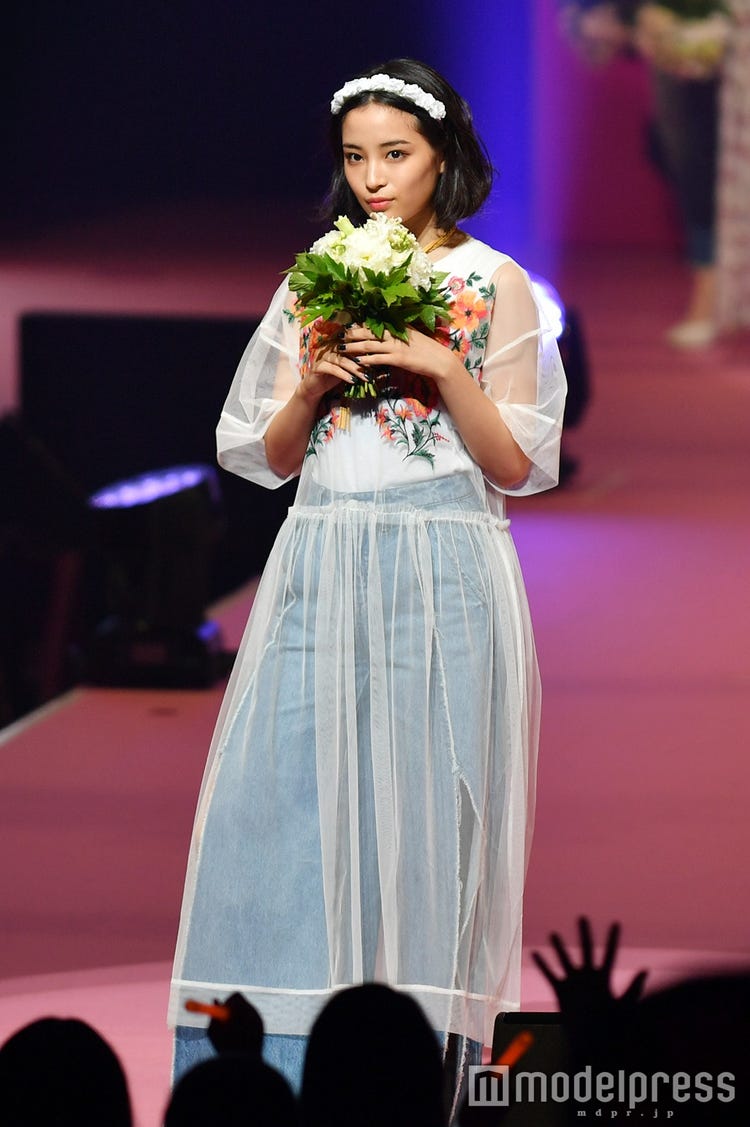 写真特集 広瀬すず 永野芽郁 竹内涼真ら美男美女が豪華集結 欅坂46も圧巻パフォーマンス Seventeen 夏の学園祭17 モデルプレス 写真特集 広瀬すず 永野芽郁 竹内涼真ら美男美女が豪華集結 欅坂46も圧巻パフォーマンス Seventeen 夏の学園祭17 モデルプレス