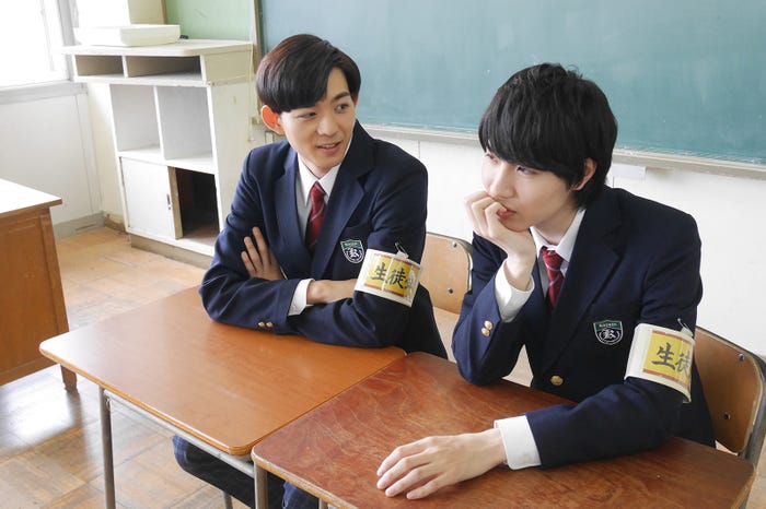 竜星涼、桜田通(C)どーるる/comico/「こえ恋」製作委員会