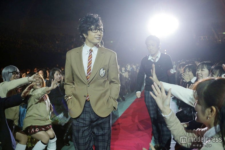 Gackt／ファンクラブ会員限定イベントツアー「神威♂楽園deダシナ祭」の様子