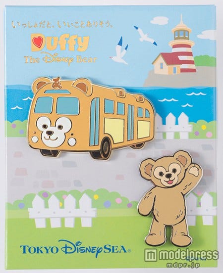 オリジナル記念ピン(台紙に2個の記念ピン付き)(C)Disney