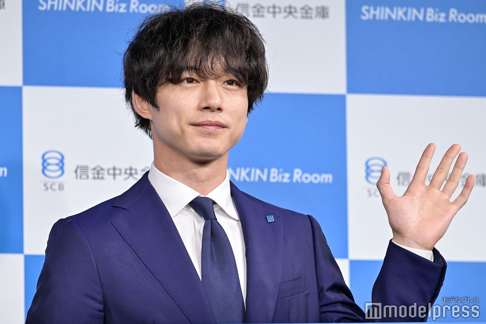 画像28 34 坂口健太郎の“ガチファン”公言した韓国女性歌手「ヒロイン失格」が好きな作品 中学時代「プロフィール写真は健太郎さん」 モデルプレス