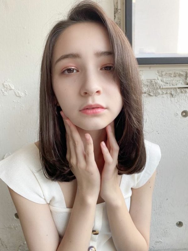 手軽にイメチェンできる前髪アレンジ集 伸ばしかけでもできる大人のおしゃバング モデルプレス 手軽にイメチェンできる前髪アレンジ集 伸ばしかけでもできる大人のおしゃバング モデルプレス