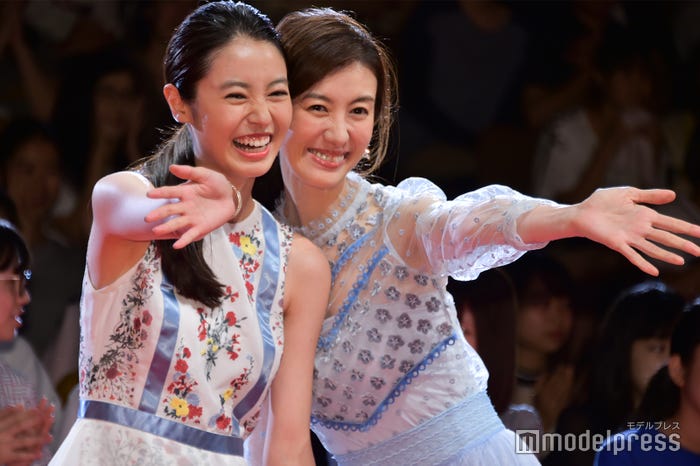 田辺桃子、ともさかりえ (C)モデルプレス