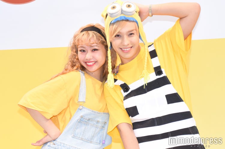 ぺこ りゅうちぇるのミニオン仮装が可愛すぎ 今年のハロウィンの過ごし方は モデルプレス ぺこ りゅうちぇるのミニオン仮装が可愛すぎ 今年のハロウィンの過ごし方は モデルプレス