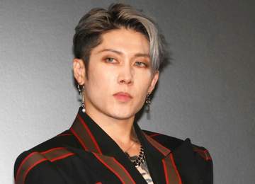 MIYAVI 広々個室感が羨望のビジネスクラスでLAへ W杯も観戦