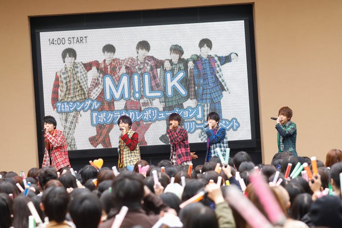 M!LK Photo by 笹森 健一(提供写真)