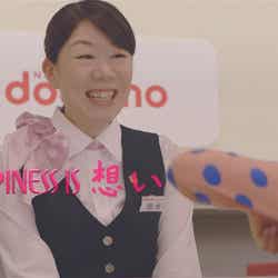 株式会社エヌ・ティ・ティ・ドコモ「HAPPINESS IS 想い」篇(C)Disney