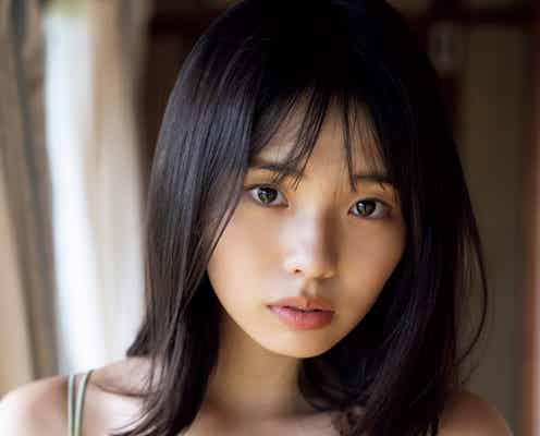 現役JK・菊地姫奈、圧巻の美バストで魅了