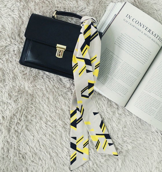 マルチカラーユニークパターンタイスカーフ・全4色「DHOLIC」1,814円（税込）／画像提供：DHOLIC