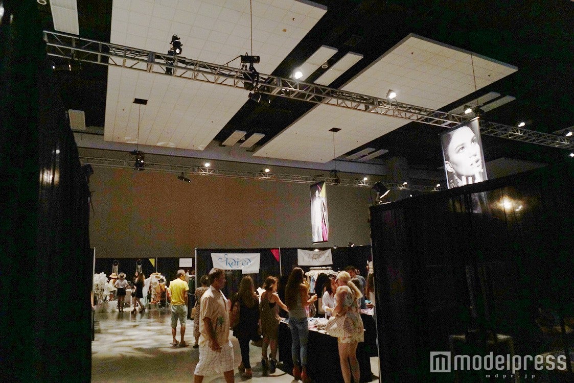 ブースの様子／ホノルル・ファッションウィーク／ハワイ現地撮影（C）モデルプレス