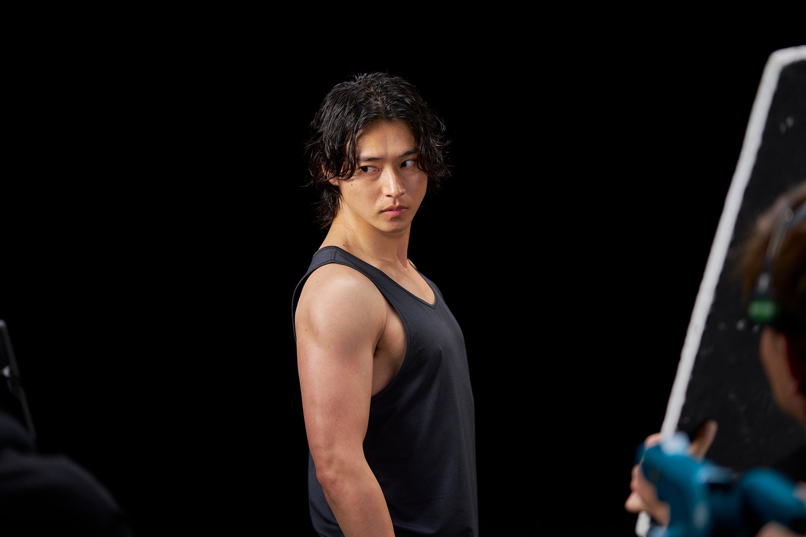 山崎賢人「ザバス MILK PROTEIN」メイキングカット（提供写真）