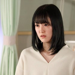 石原さとみと大後寿々花、映画『北の零年』から15年の時を経て初共演!『アンサング・シンデレラ』第2話