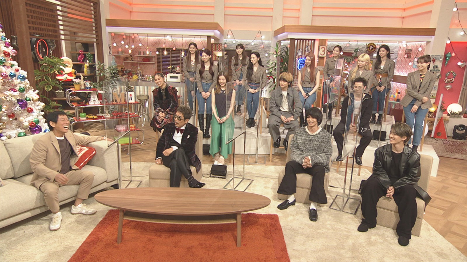 NiziU、“初対面”明石家さんまからお笑いレッスン「明石家紅白！」出演者発表