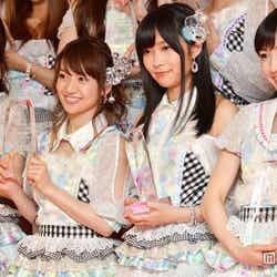 左から:柏木由紀、大島優子、指原莉乃、渡辺麻友