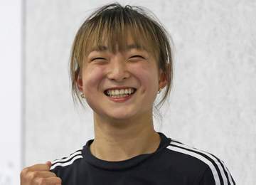 フィギュア・坂本花織さんが5.2阪神－巨人戦で始球式に登場表「『Thank you！！（39！！）』の気持ちを込めた私なりの剛速球をお届けします！」