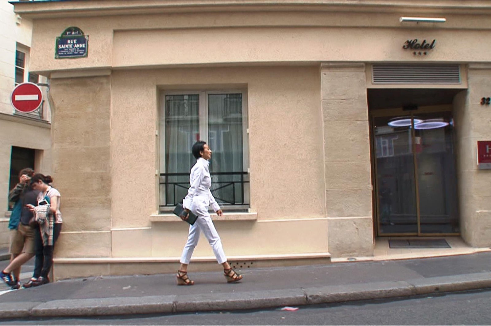 パリの日本人妻・中村江里子さん／画像提供：毎日放送